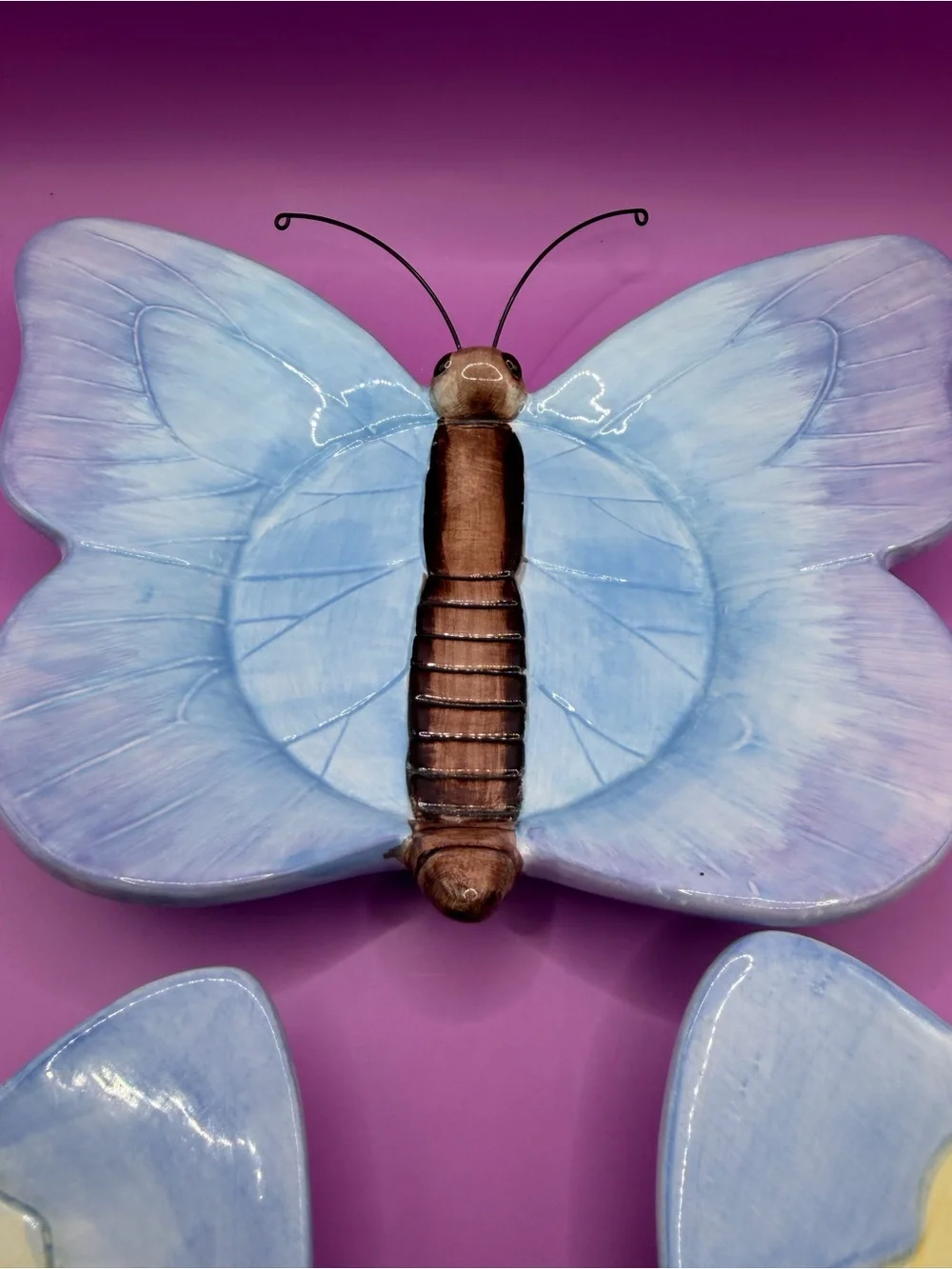 Set of 3 Butterfly Plates